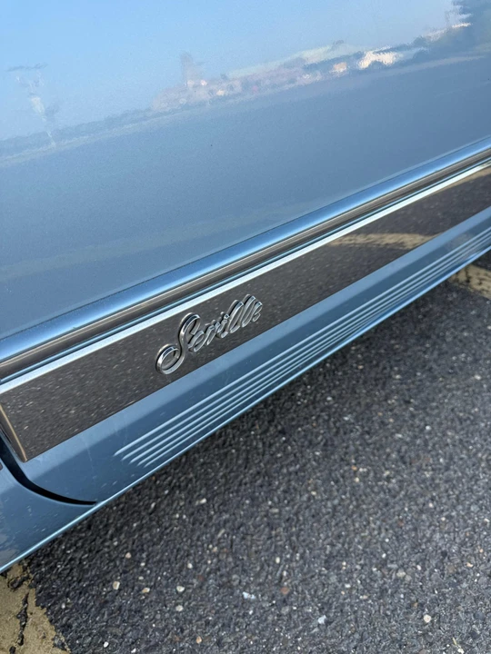1990 Cadillac Seville - Image 19 of 31