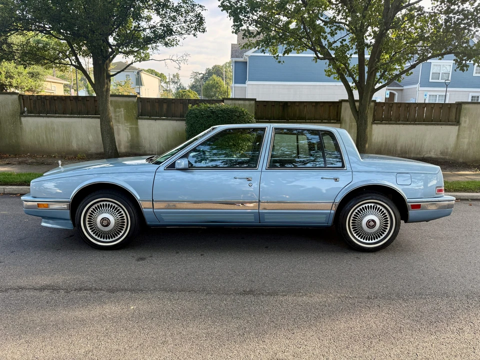 1990 Cadillac Seville - Image 3 of 31