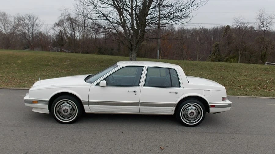 1990 Cadillac Seville - Image 2 of 7