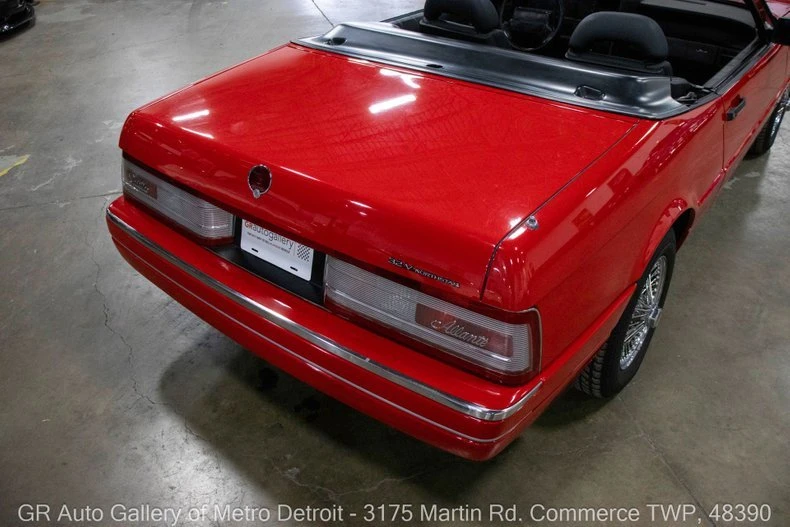 1990 Cadillac Allante - Image 16 of 20