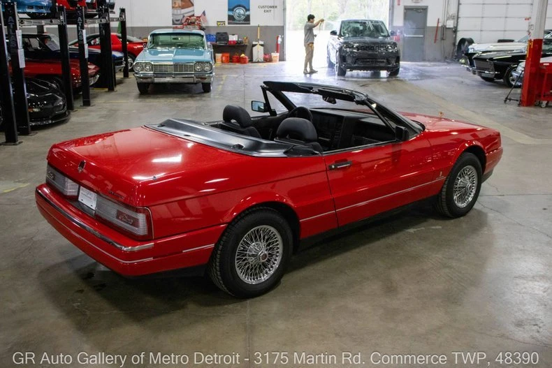 1990 Cadillac Allante - Image 8 of 20