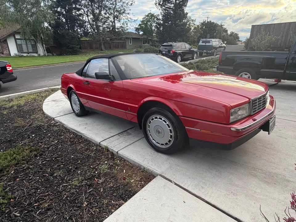 1990 Cadillac Allante - Image 2 of 7