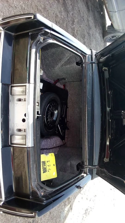 1990 Cadillac DeVille 6th Gen - Image 8 of 8