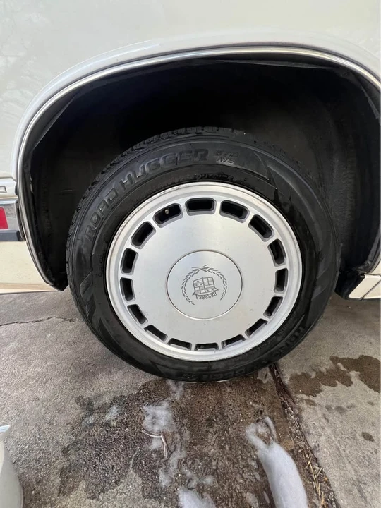 1990 Cadillac Eldorado 10th Gen - Image 5 of 6