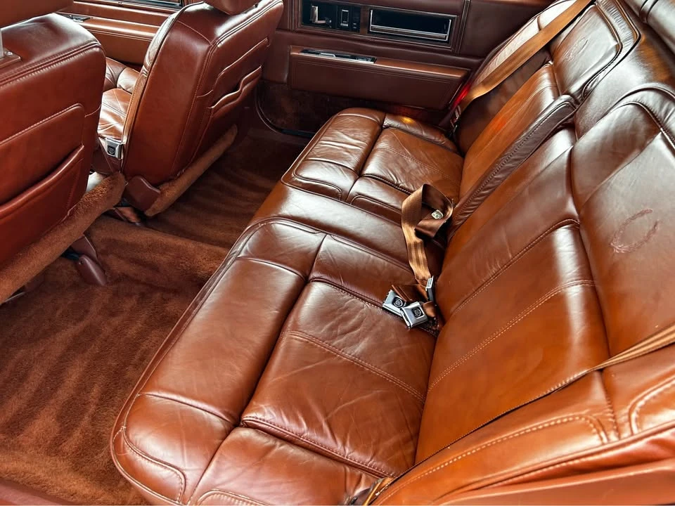 1990 Cadillac DeVille 7th Gen - Image 18 of 20