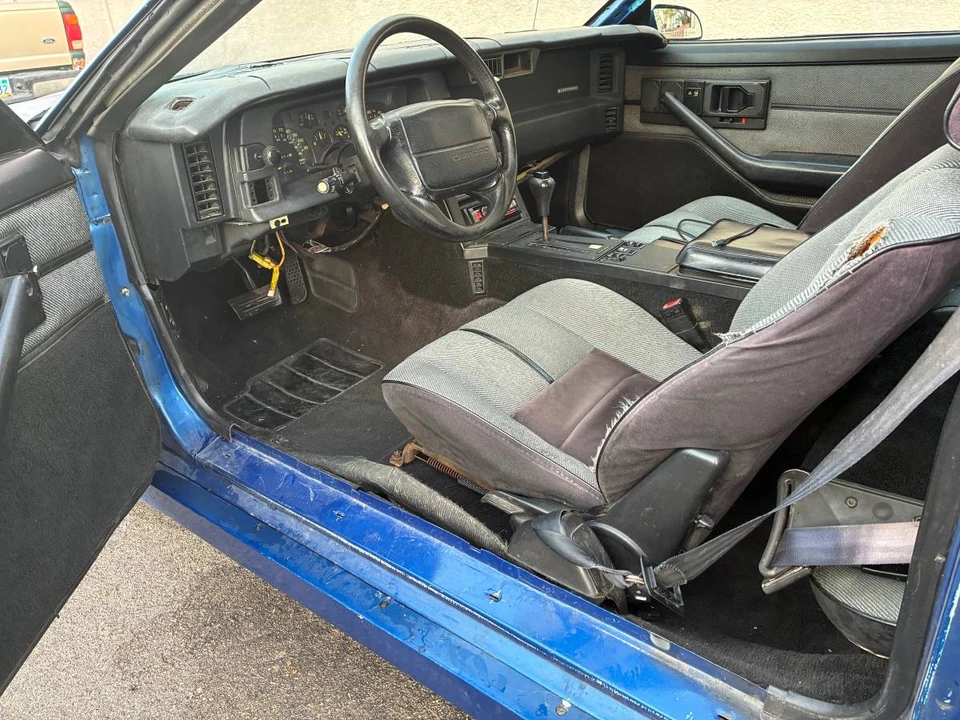1990 Chevrolet Camaro 3rd Gen - Image 8 of 13