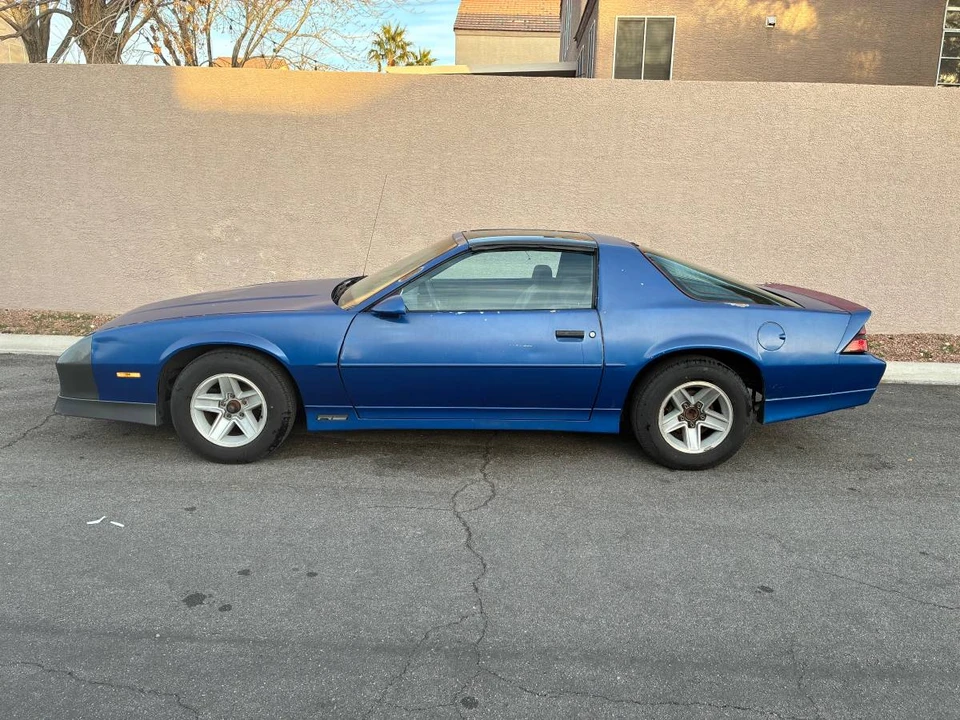 1990 Chevrolet Camaro 3rd Gen - Image 2 of 13