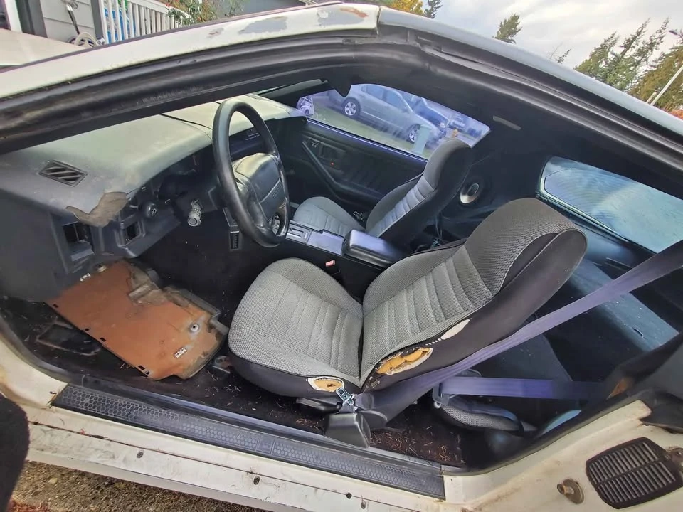 1990 Chevrolet Camaro 3rd Gen - Image 5 of 7