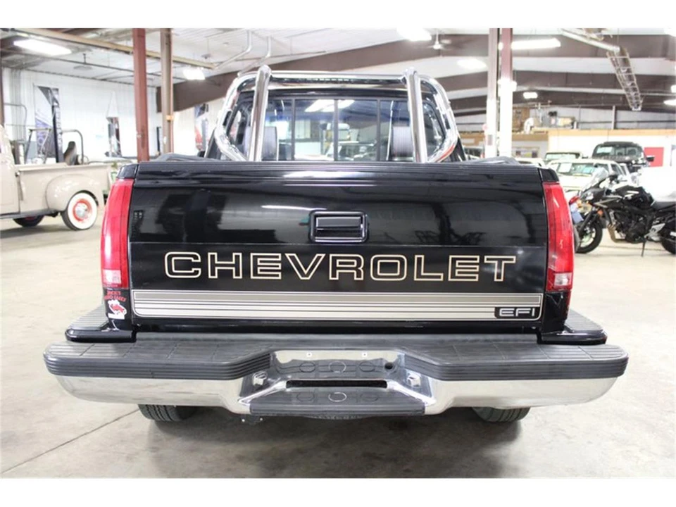 1990 Chevrolet C/K 4th Gen - Image 5 of 31