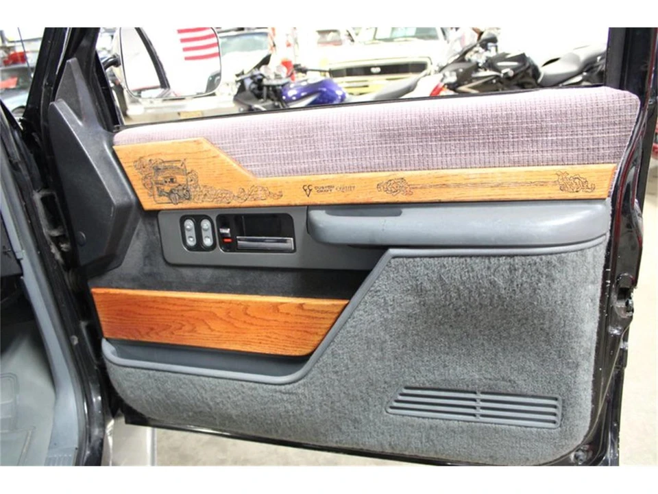 1990 Chevrolet C/K 4th Gen - Image 21 of 31