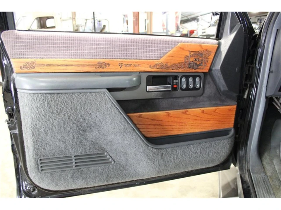 1990 Chevrolet C/K 4th Gen - Image 29 of 31