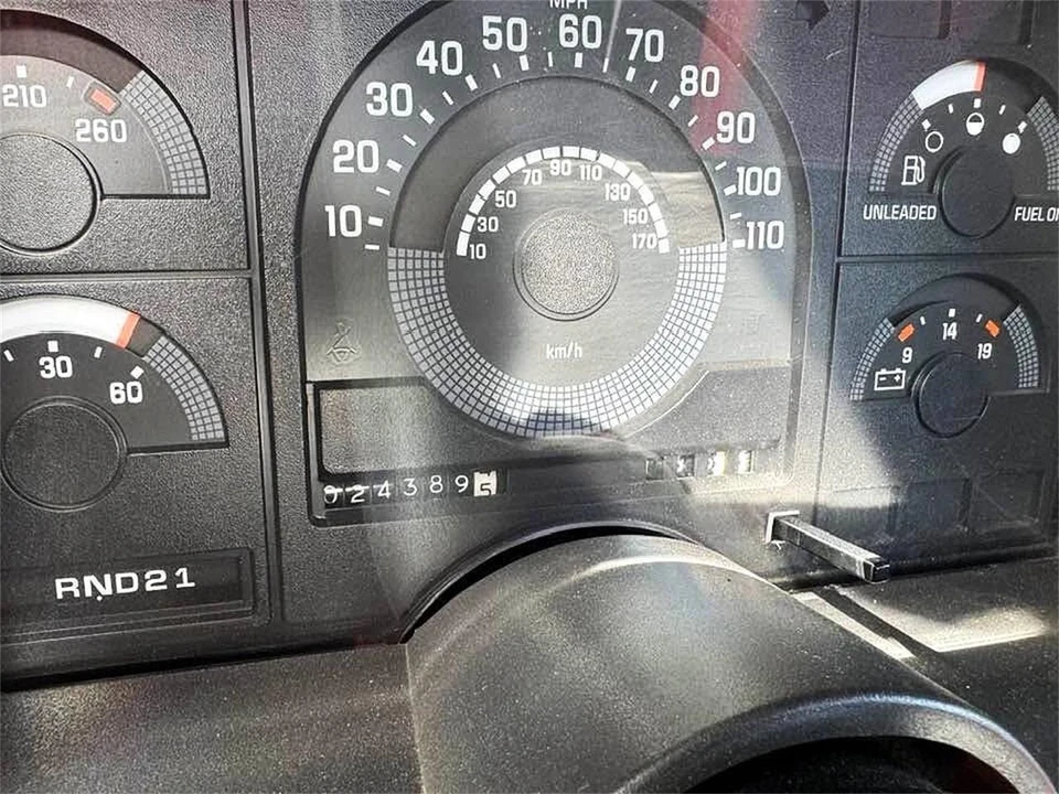 1990 Chevrolet C/K 4th Gen - Image 8 of 13