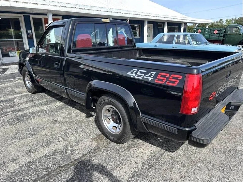 1990 Chevrolet C/K 4th Gen - Image 3 of 13