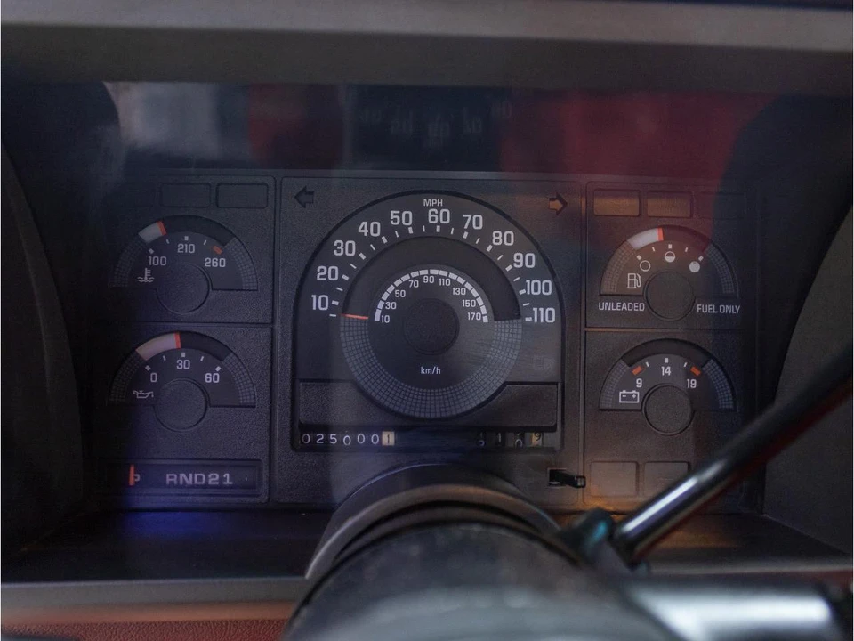 1990 Chevrolet C/K 4th Gen - Image 28 of 31