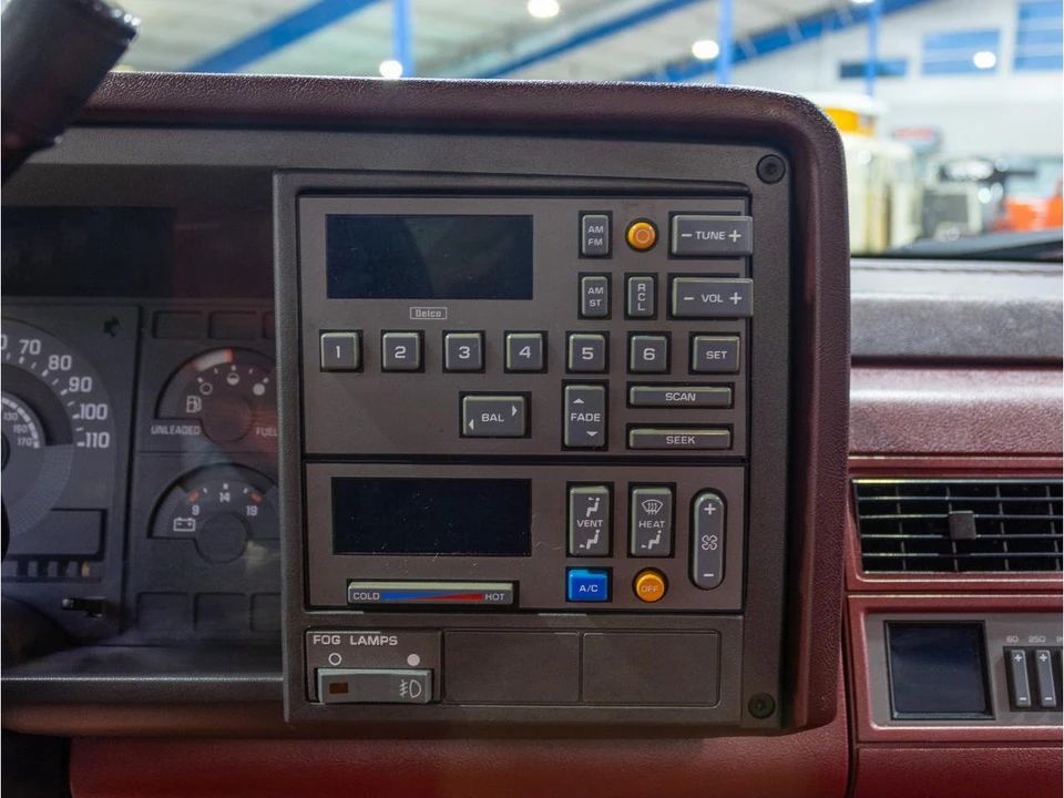 1990 Chevrolet C/K 4th Gen - Image 30 of 31