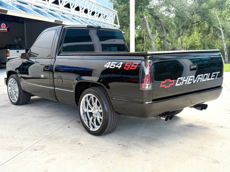 1990 Chevrolet C/K 4th Gen - Image 9 of 31