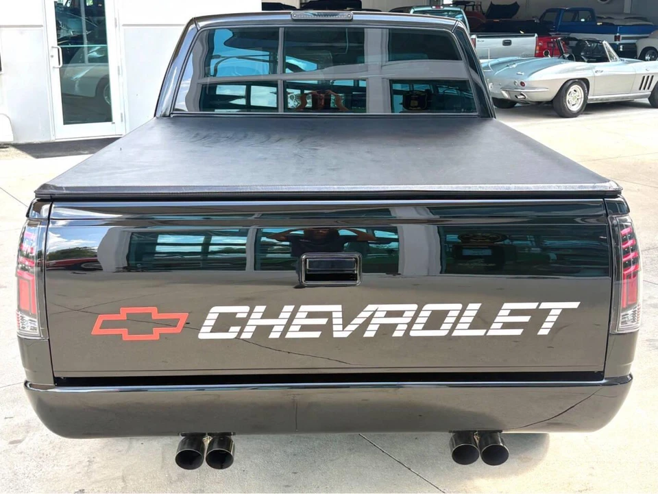 1990 Chevrolet C/K 4th Gen - Image 8 of 31