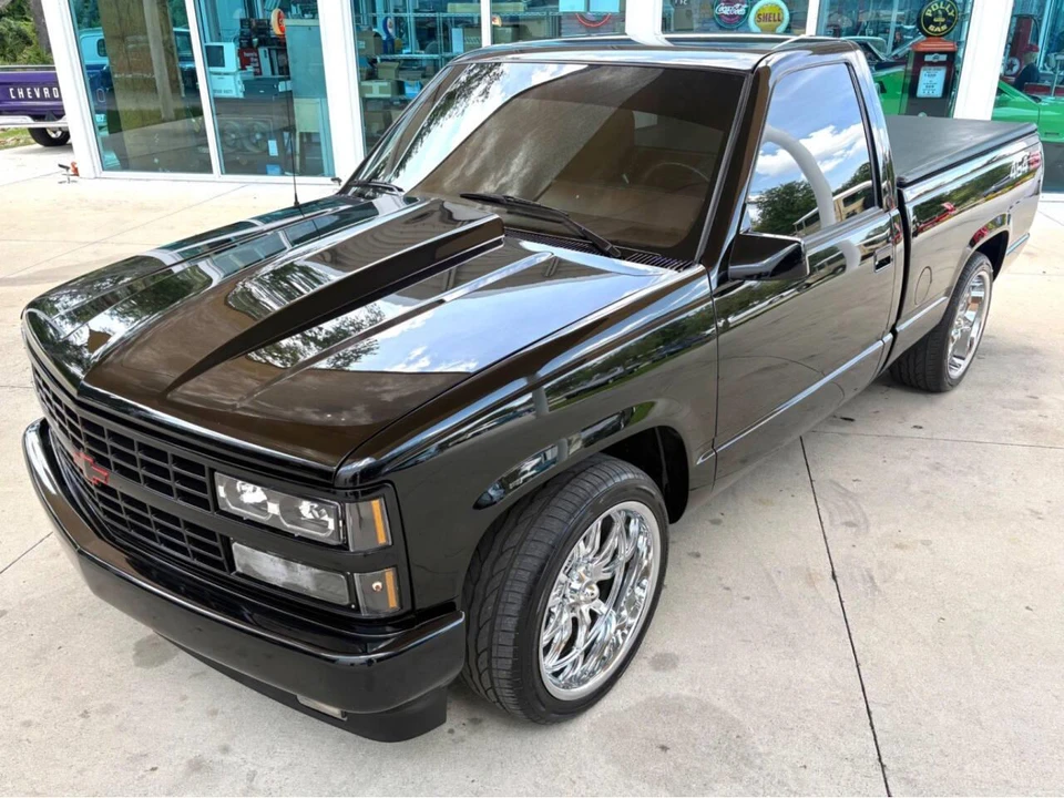 1990 Chevrolet C/K 4th Gen - Image 20 of 31