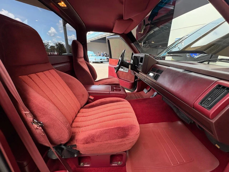 1990 Chevrolet C/K 4th Gen - Image 30 of 31