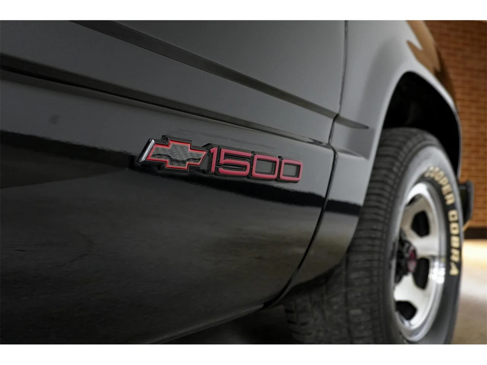 1990 Chevrolet C/K 4th Gen - Image 12 of 31