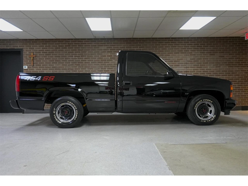 1990 Chevrolet C/K 4th Gen - Image 26 of 31