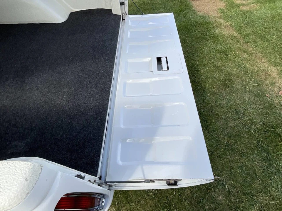 1990 Chevrolet C/K 4th Gen - Image 28 of 31