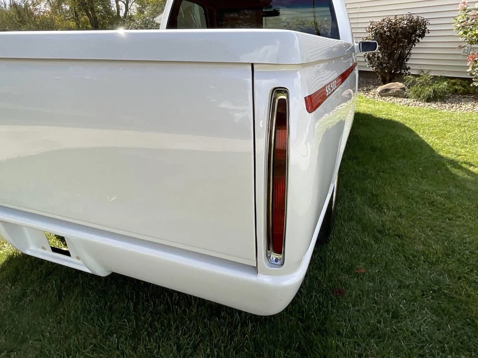 1990 Chevrolet C/K 4th Gen - Image 19 of 31