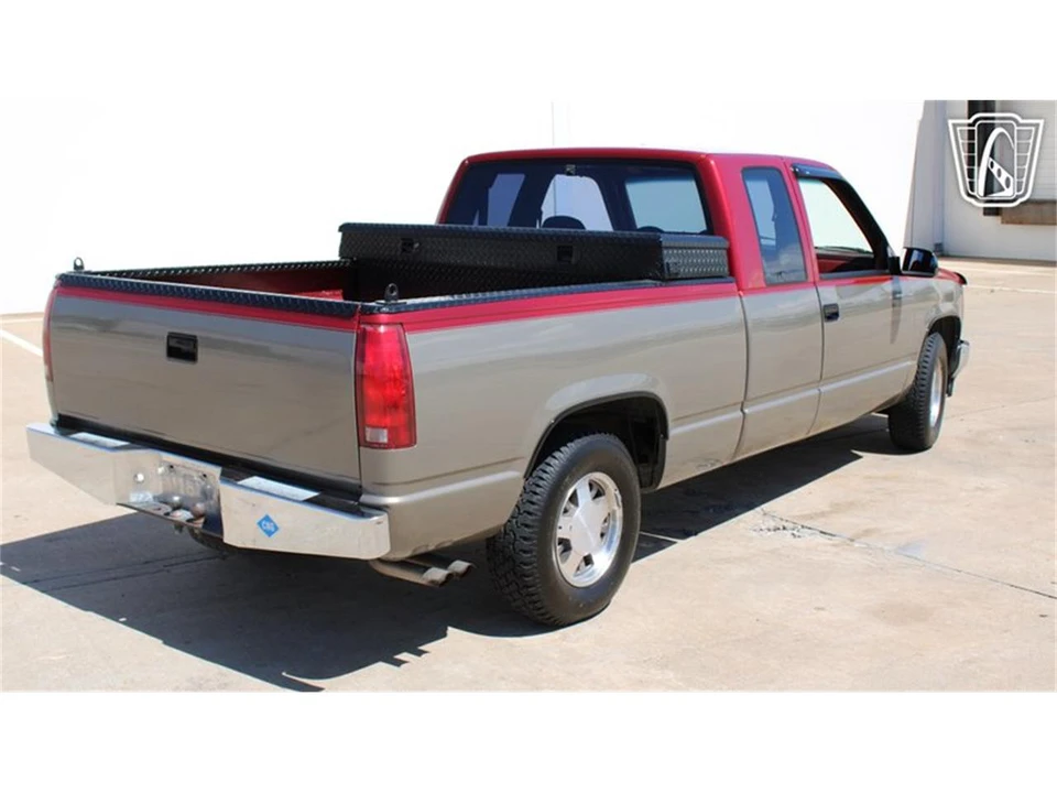 1990 Chevrolet C/K 4th Gen - Image 2 of 31