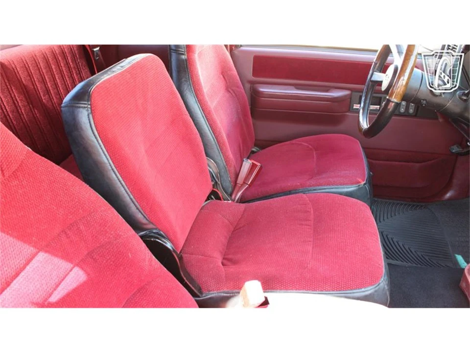 1990 Chevrolet C/K 4th Gen - Image 11 of 31