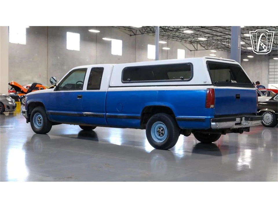 1990 Chevrolet C/K 4th Gen - Image 8 of 31