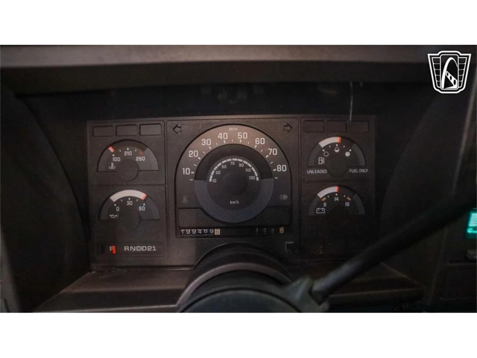 1990 Chevrolet C/K 4th Gen - Image 15 of 31