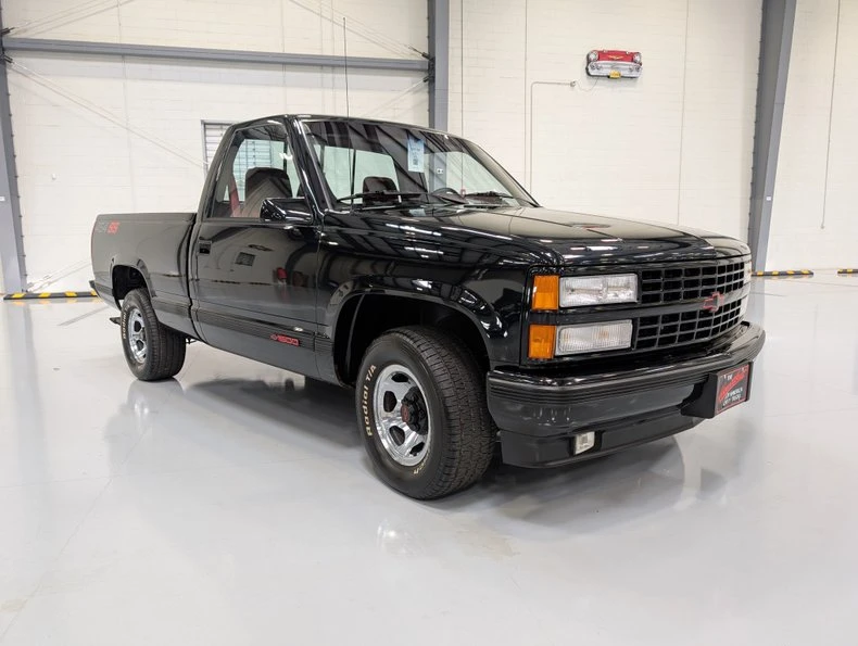 1990 Chevrolet 454 SS - Image 2 of 31