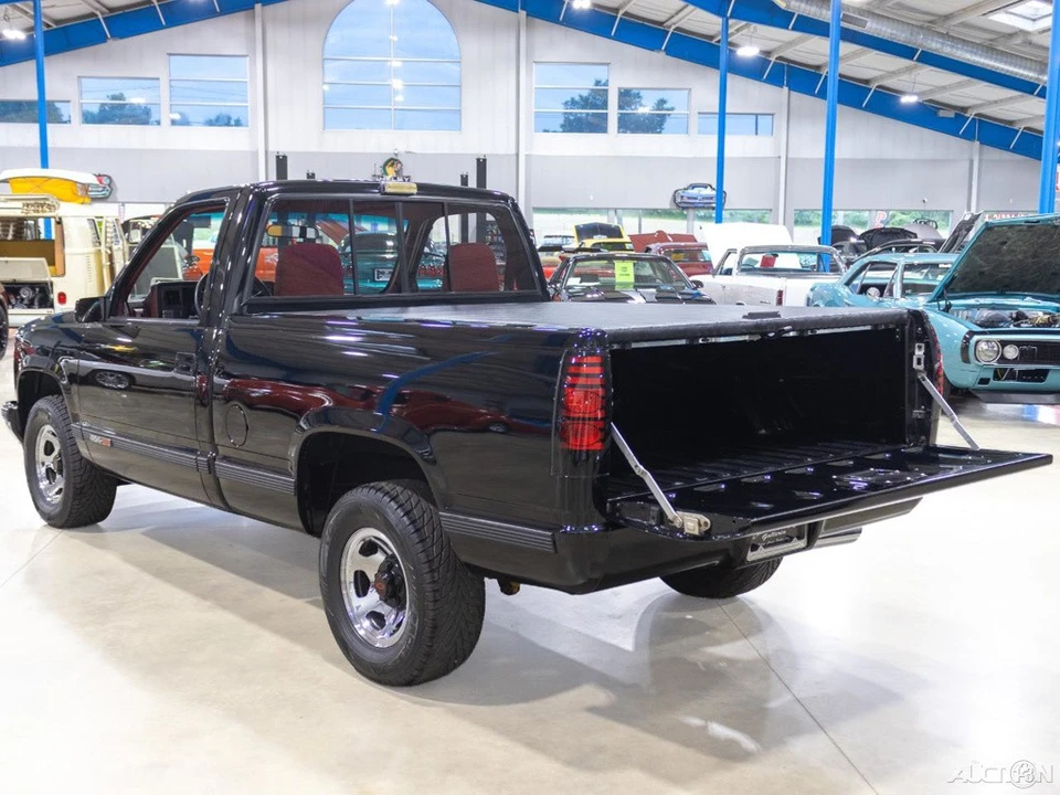 1990 Chevrolet 454 SS - Image 15 of 24