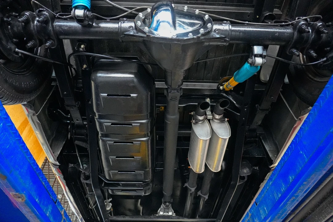 1990 Chevrolet 454 SS - Image 23 of 24