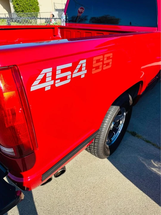 1990 Chevrolet 454 SS - Image 4 of 18