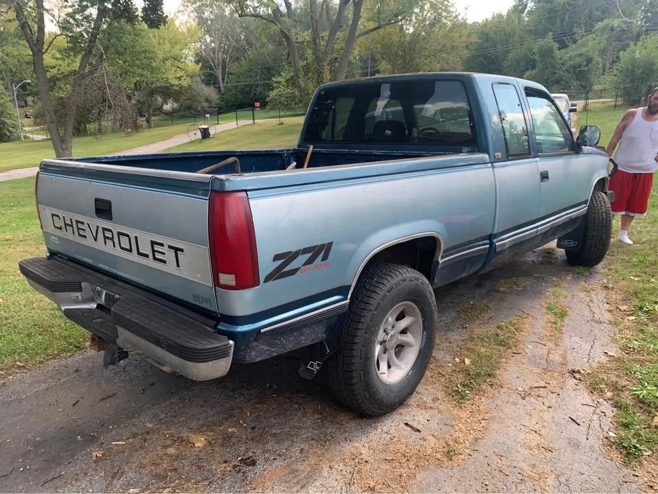 1990 Chevrolet C/K 4th Gen - Image 4 of 6