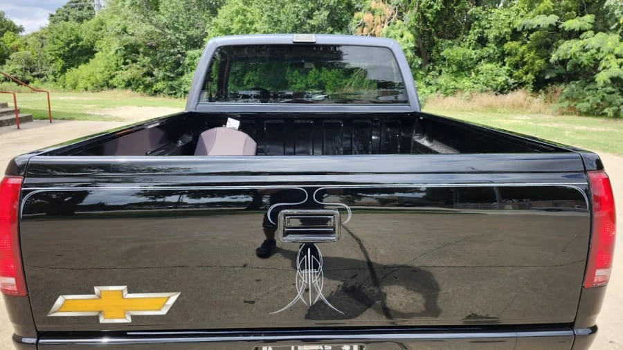 1990 Chevrolet C/K 4th Gen - Image 3 of 14