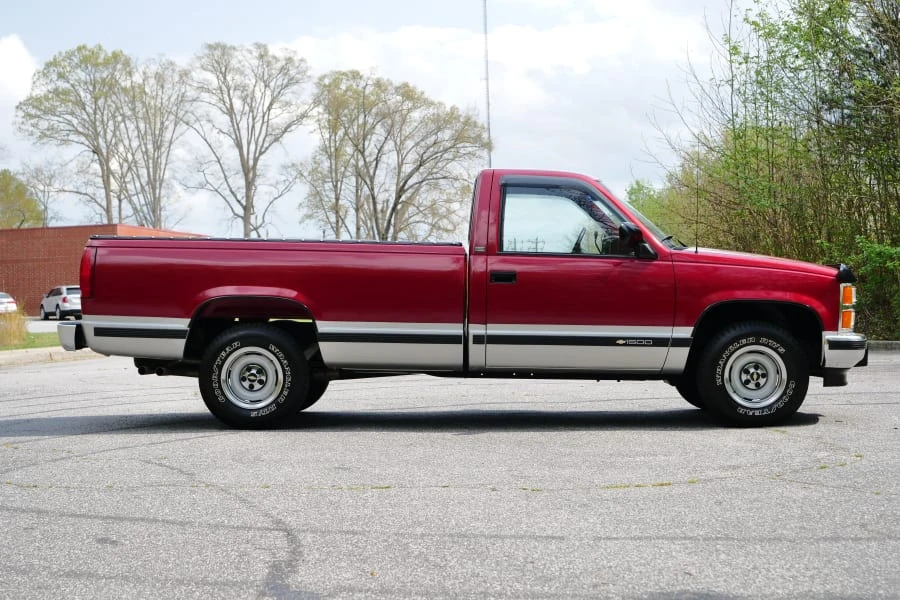 1990 Chevrolet C/K 4th Gen - Image 11 of 27
