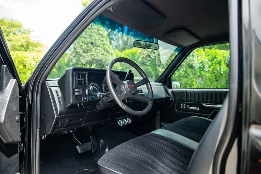 1990 Chevrolet C/K 4th Gen - Image 21 of 27
