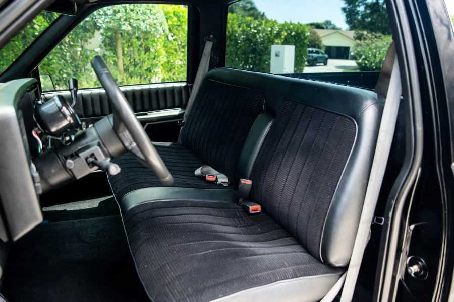 1990 Chevrolet C/K 4th Gen - Image 23 of 27