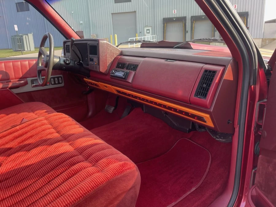 1990 Chevrolet C/K 4th Gen - Image 23 of 27