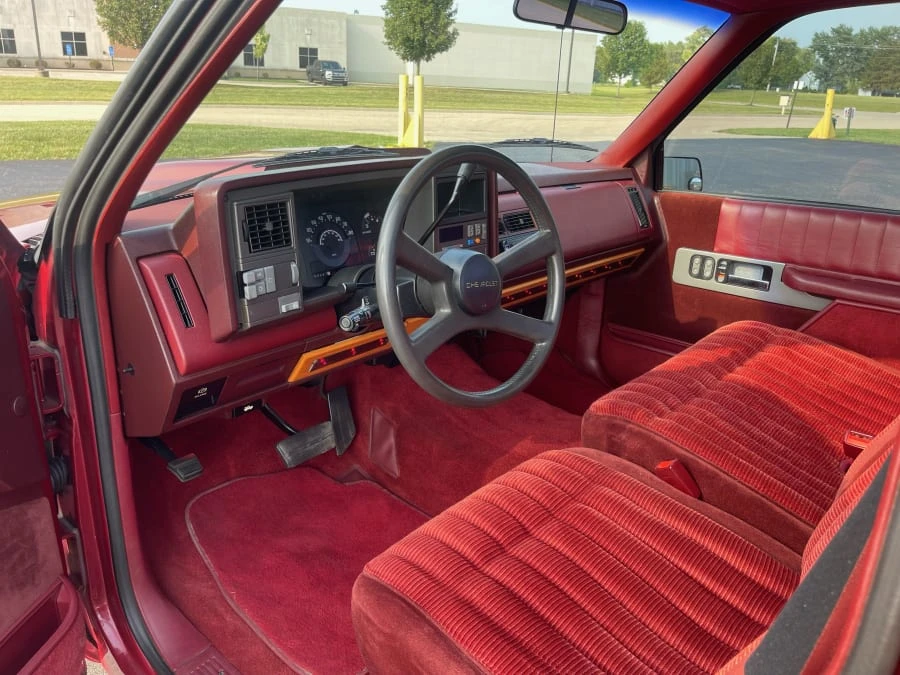 1990 Chevrolet C/K 4th Gen - Image 16 of 27