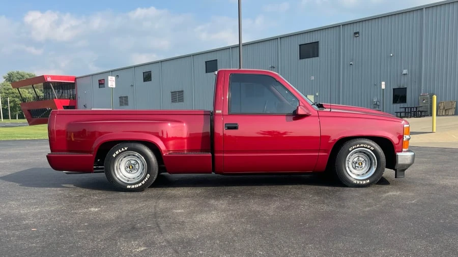 1990 Chevrolet C/K 4th Gen - Image 2 of 27