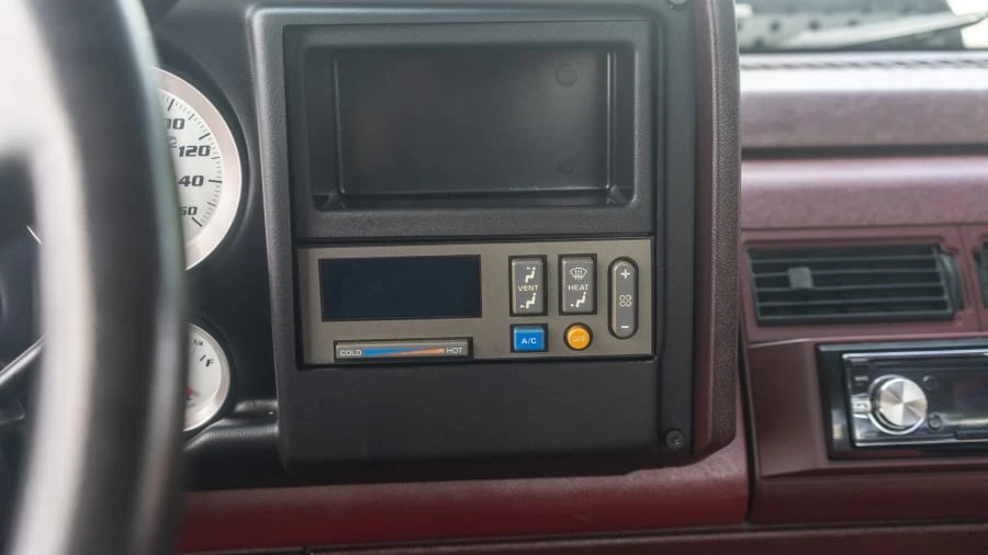 1990 Chevrolet C/K 4th Gen - Image 16 of 22