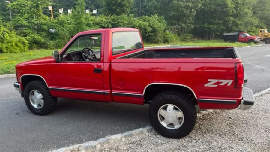 1990 Chevrolet C/K 4th Gen - Image 3 of 13