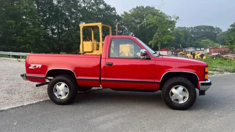 1990 Chevrolet C/K 4th Gen - Image 2 of 13