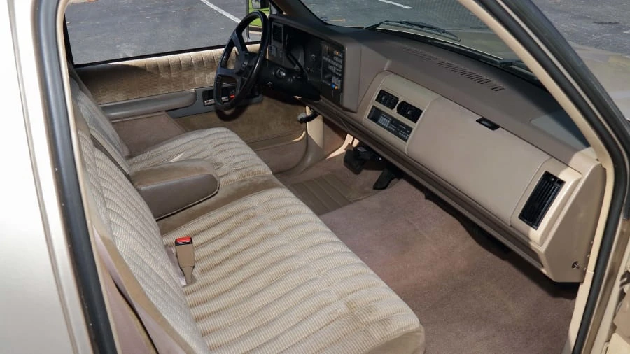 1990 Chevrolet C/K 4th Gen - Image 5 of 22