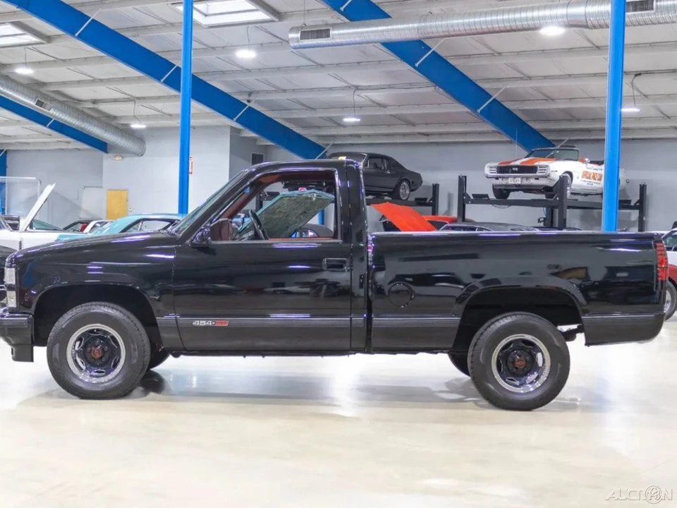 1990 Chevrolet 454 SS - Image 4 of 24