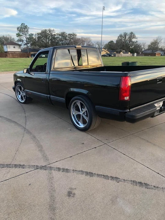 1990 Chevrolet 454 SS - Image 5 of 10