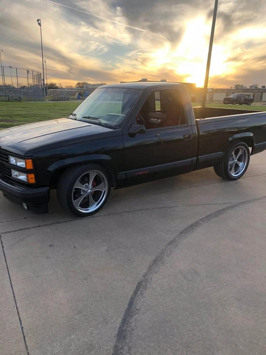 1990 Chevrolet 454 SS - Image 4 of 10